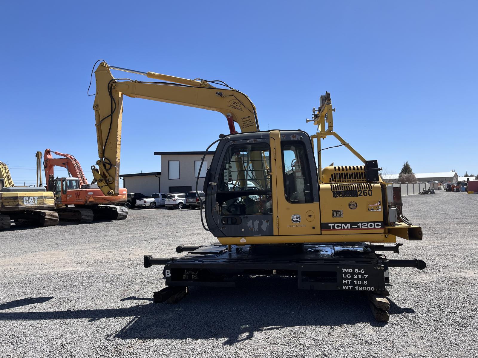 ./imagenes/INVOICE/2019/15909/JOHN-DEERE-TCM120C (57).JPG